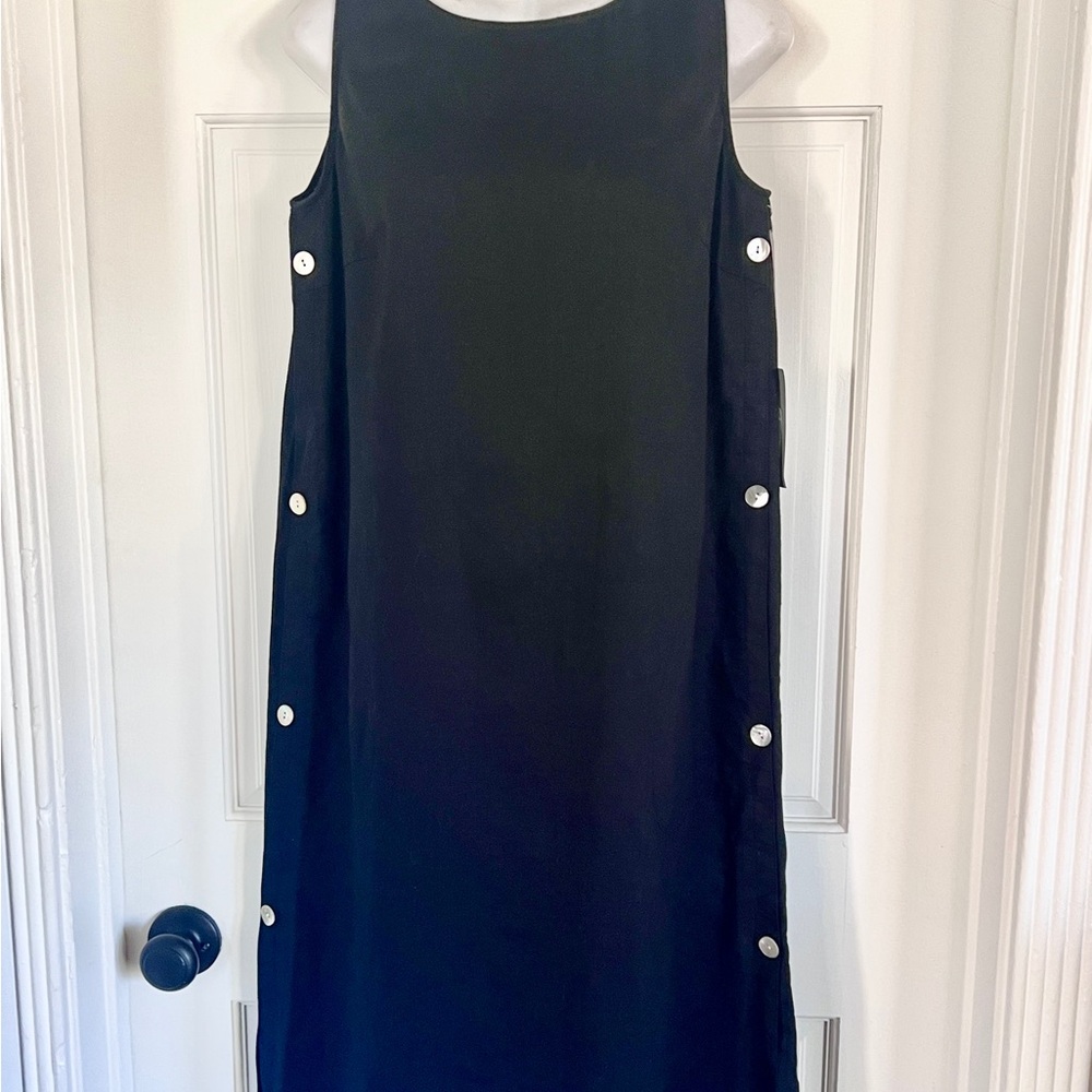 Elegant Black Sleeveless Dress